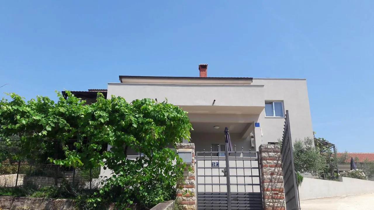 Apartment 4 Molindrio Porec 0*,